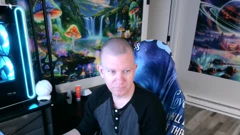 Snapshot of solarlunar1 chatting on 10.05.25 just ask  online show from 10.05.25
