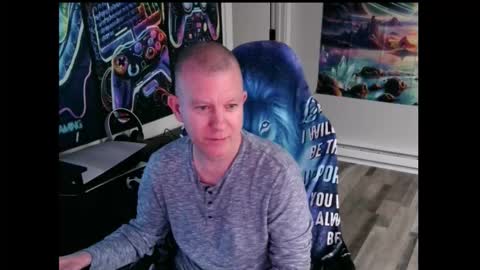 Snapshot of solarlunar1 chatting on 10.25.25 just ask  online show from 10.25.25