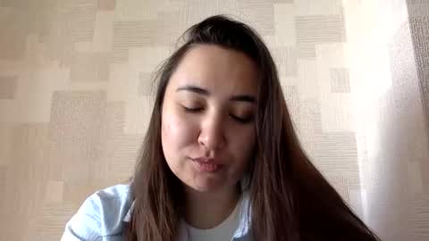 Snapshot of solirenn chatting on 11.18.25 solirenn online show from 11.18.25