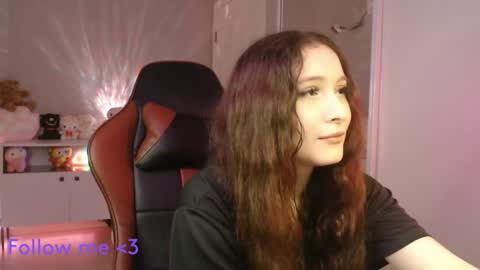 Snapshot of solitudebby chatting on 04.11.26 Becky online show from 04.11.26