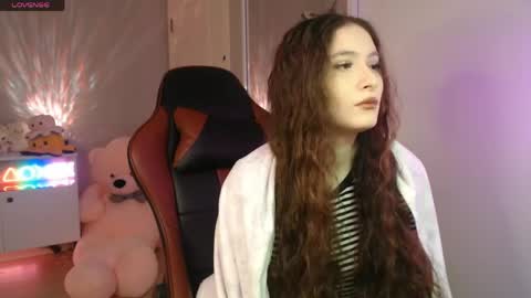 Snapshot of solitudebby chatting on 04.15.26 Becky online show from 04.15.26