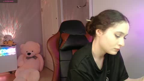 Snapshot of solitudebby chatting on 04.18.26 Becky online show from 04.18.26