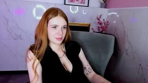 Snapshot of sollarkristy chatting on 05.14.26 sollarkristy online show from 05.14.26