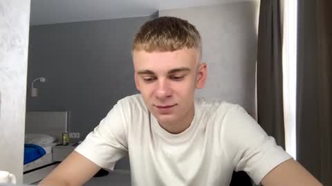 Snapshot of solofury chatting on 07.23.26 Jett online show from 07.23.26