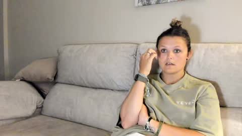 SomeonesDay online show from 04.26.26