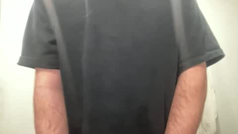 Snapshot of someoneyoudontsee chatting on 11.20.25 someoneyoudontsee online show from 11.20.25