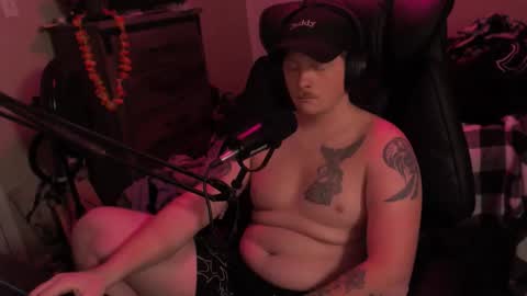 Snapshot of somethinqfunny chatting on 03.16.26 Lover Boi online show from 03.16.26