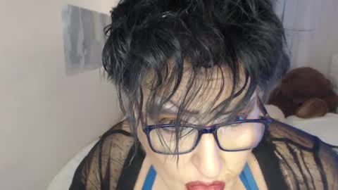 sondrariddle online show from 11.11.25