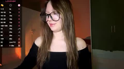 Snapshot of songarreola chatting on 12.18.25 Emily online show from 12.18.25