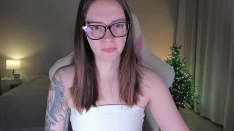 sonia_moon_ online show from 12.23.24