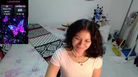 Snapshot of soniaplayboobs chatting on 02.12.26 soniaplayboobs online show from 02.12.26