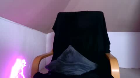 Snapshot of sonjaprivat69 chatting on 02.24.25 Sonja online show from 02.24.25