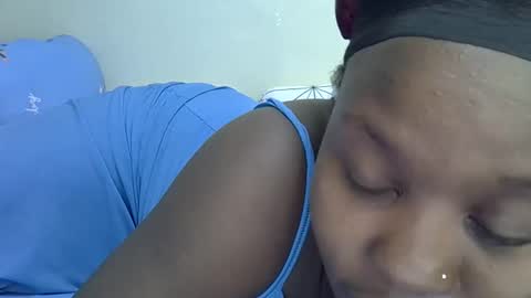 sonnia02 online show from 11.02.25