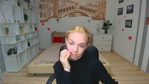 Snapshot of sonnysofia chatting on 04.15.26 Sonya online show from 04.15.26