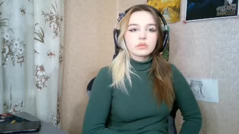 Snapshot of sonwosick chatting on 04.19.26 Mila online show from 04.19.26