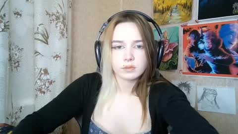Snapshot of sonwosick chatting on 04.30.26 Mila online show from 04.30.26