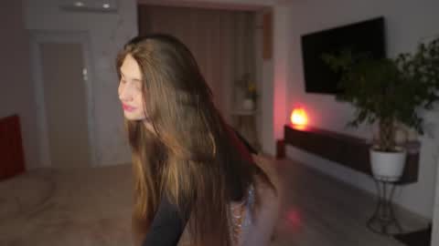 Snapshot of sony_play chatting on 03.09.25 Sony online show from 03.09.25