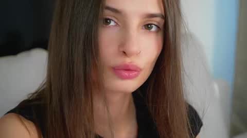 Eva 3 online show from 10.03.25