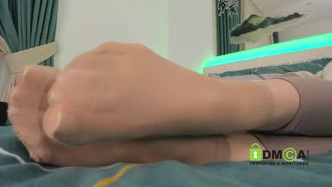 SonyaParadise online show from 12.31.24