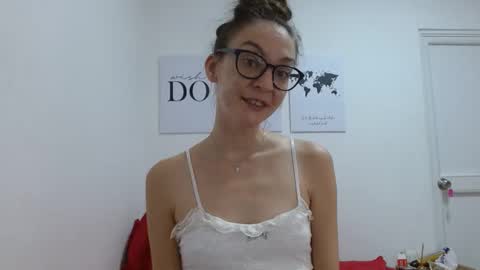 SonyaSays online show from 09.10.25