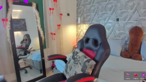 sophie online show from 05.02.26