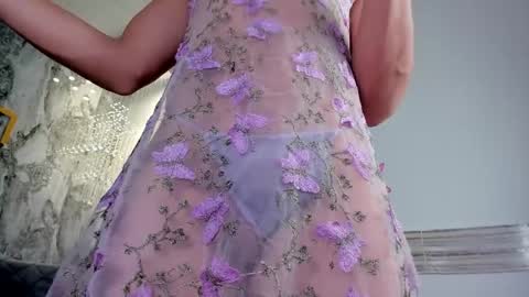 Sophi Johnson online show from 04.05.26