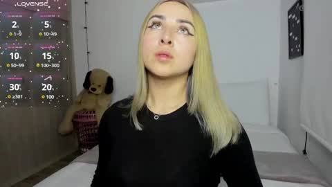 Sofi online show from 12.11.24