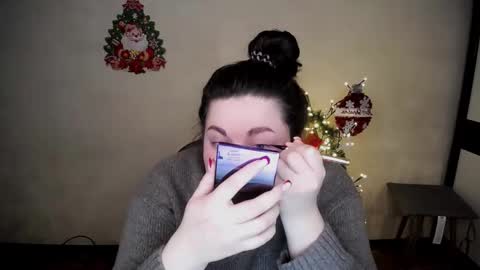 Snapshot of sophia__olsen chatting on 12.22.25 sophia__olsen online show from 12.22.25