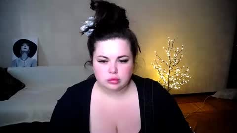 Snapshot of sophia__olsen chatting on 06.16.26 sophia__olsen online show from 06.16.26