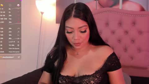 Sophia  online show from 02.28.25