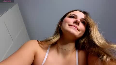 Sophia online show from 01.12.26