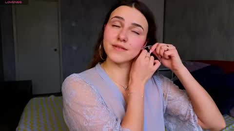 Snapshot of sophia_euphoria chatting on 05.04.26 Sophia online show from 05.04.26