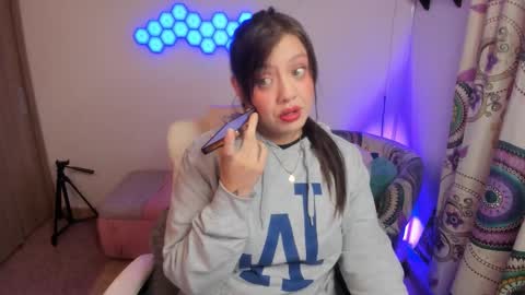 sophia_grants online show from 01.08.26