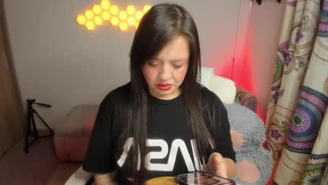 sophia_grants online show from 01.10.26