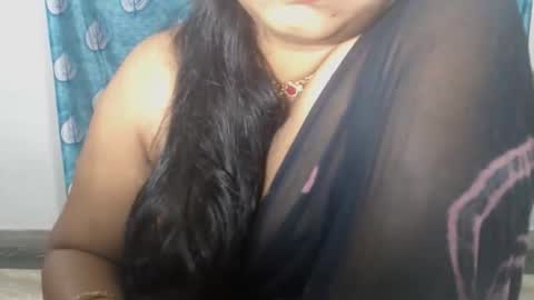 Snapshot of sophia_indian chatting on 04.29.26 Sophia Tamil online show from 04.29.26