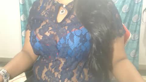 Snapshot of sophia_indian chatting on 05.18.26 Sophia Tamil online show from 05.18.26