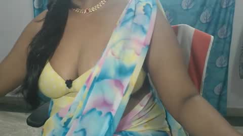 Snapshot of sophia_indian chatting on 05.20.26 Sophia Tamil online show from 05.20.26
