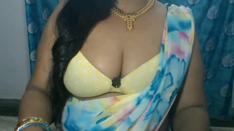 Snapshot of sophia_indian chatting on 06.13.26 Sophia Tamil online show from 06.13.26
