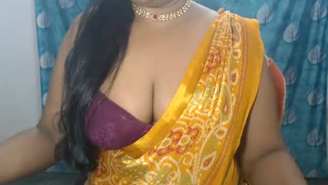 Snapshot of sophia_indian chatting on 07.07.26 Sophia Tamil online show from 07.07.26