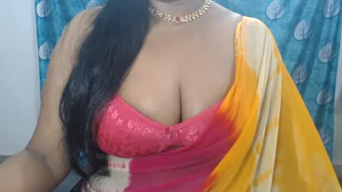 Snapshot of sophia_indian chatting on 07.07.26 Sophia Tamil online show from 07.07.26