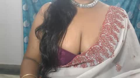 Snapshot of sophia_indian chatting on 07.11.26 Sophia Tamil online show from 07.11.26