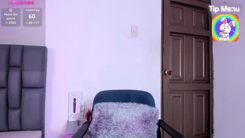 Sofia  online show from 01.27.25