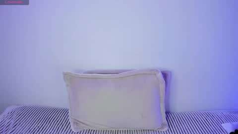 Snapshot of sophia_lov chatting on 02.05.25 Sophia online show from 02.05.25