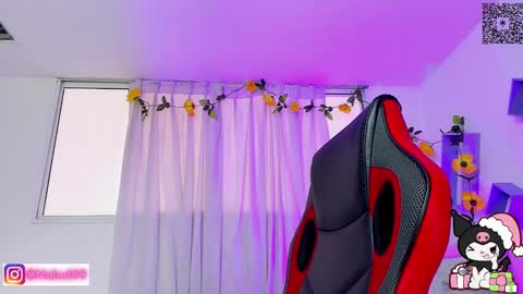 sophia_milano online show from 12.17.24