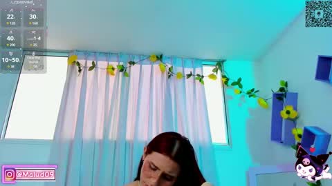 sophia_milano online show from 02.06.25