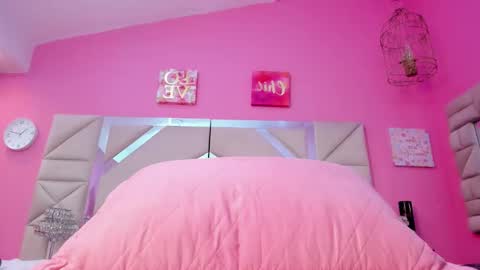 Sophia  online show from 02.20.26