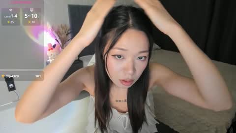 QUEEN OF SQUIRT online show from 03.04.26