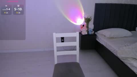 QUEEN OF SQUIRT online show from 03.10.26