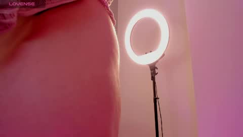 Sophia online show from 04.14.26