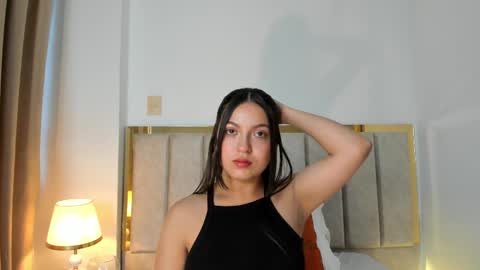 Snapshot of sophiacolliins chatting on 09.23.25 sophiacolliins online show from 09.23.25